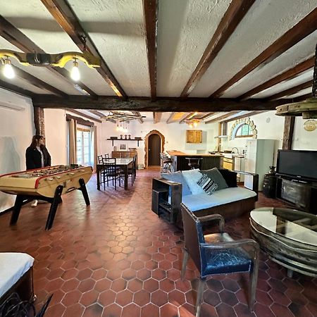 Вілла Au Coeur Du Vignoble Cognacais Gondeville Екстер'єр фото